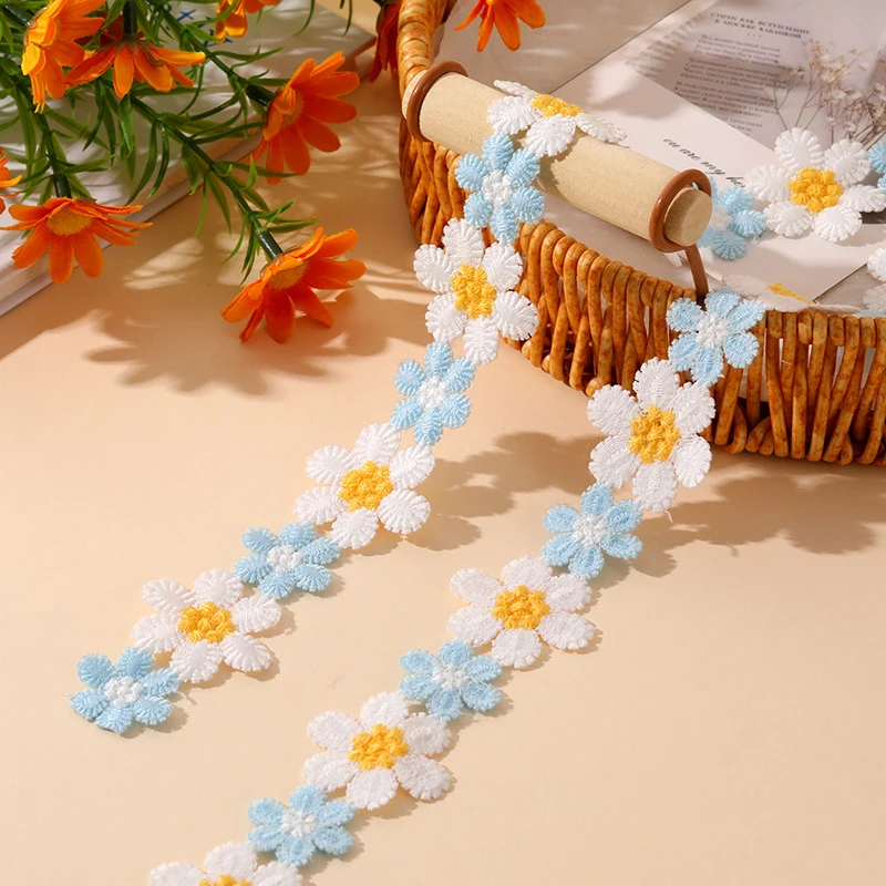 30 Yards handgefertigte DIY-Haaraccessoires, Materialien für Babykleidung, dekorative florale Spitzenborte in Gelb, Blau, Weiß mit Blumen