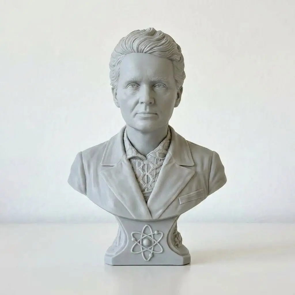 Statue of Madame Curie Chemist 3D Printed Resin Model DIY Coloring Self-assembly Figurine Miniature Decoration Craft Gift