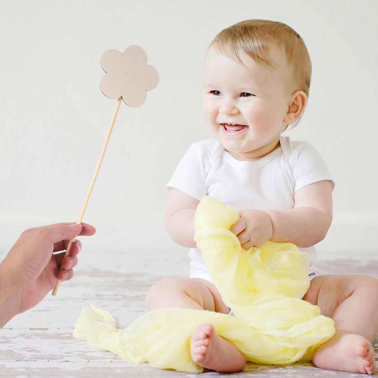 

6Pcs DIY Wood Fairy Wands Unfinished Fairy Sticks for Party Painting Crafts Photo Props Graffiti Wand Graffiti Colored Wand