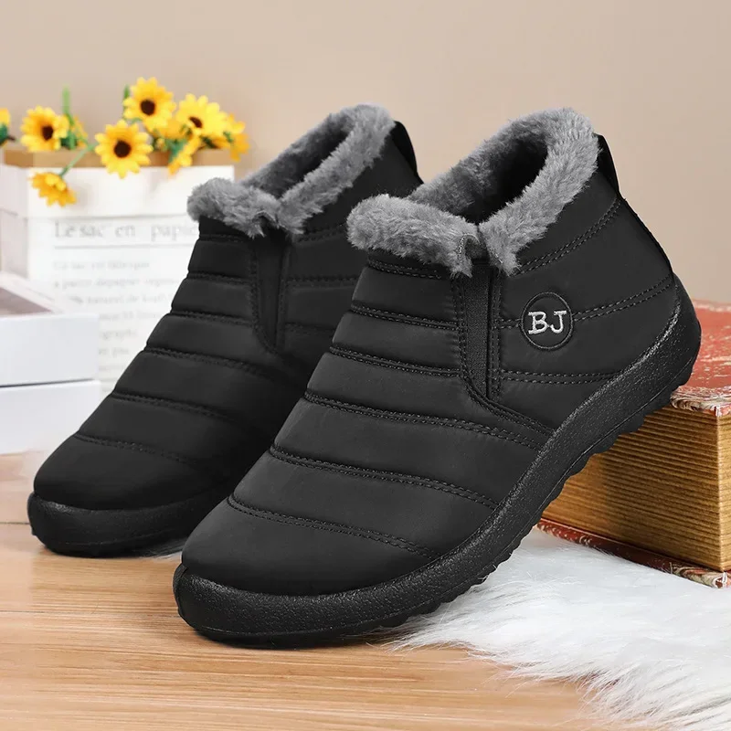 

2024 New Winter Women Boots Waterproof Snow Boots Causal Ankel Boots Plus Size Women Warm Fur Cotton Shoes Plush