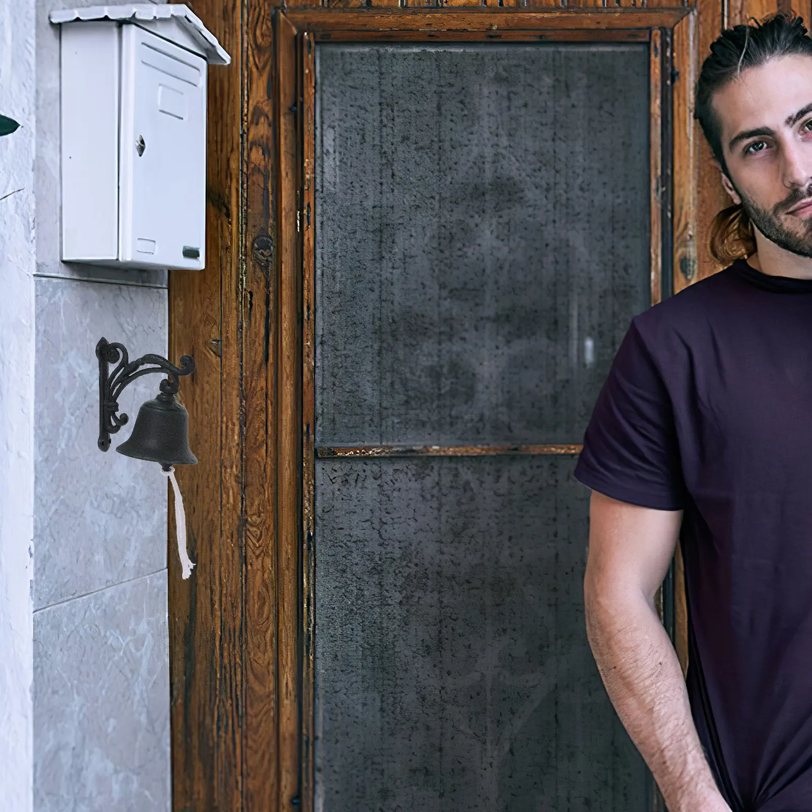 

Vintage Iron Doorbell Rustic Hanging Bell Decorative Wall Mount Yard Bell Outdoor Pendant Iron Bells for Outside