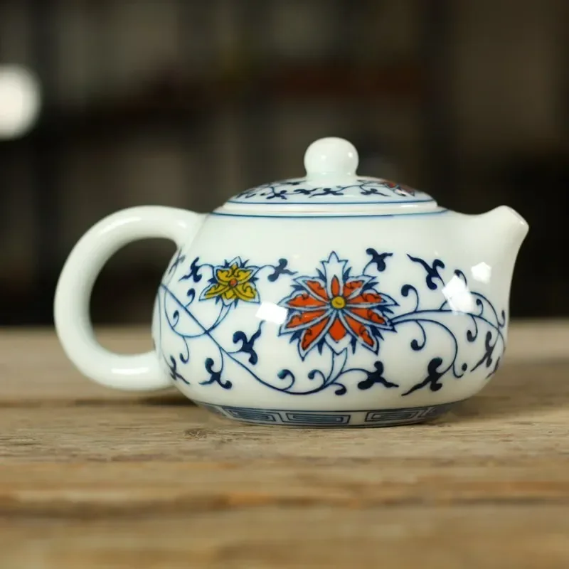 

Creative lovely small teapot 150ML ceramic tea pot hand-painted blue-and-white porcelain teapot kung fu tea set