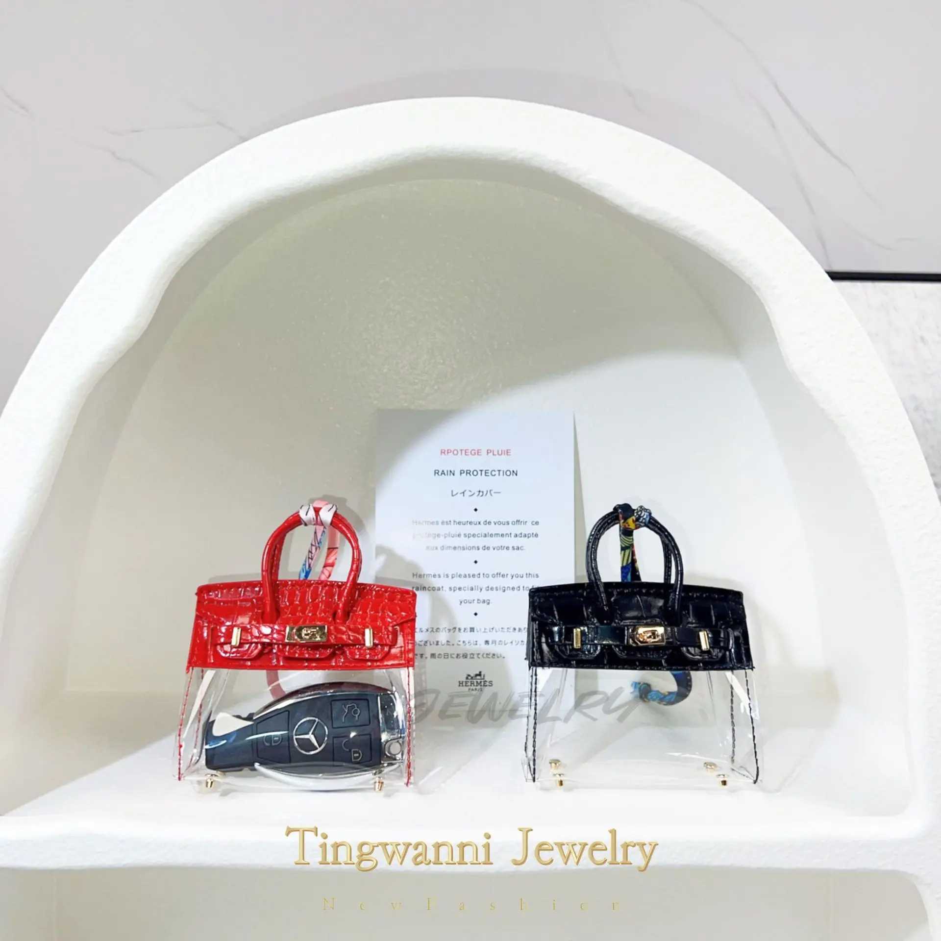 Dames Auto Sleutelzak Mini Transparante Tas Opknoping Decoratie Prachtige High-End Hoofdtelefoon Jack Rode Envelop Auto Opknoping Decoratie