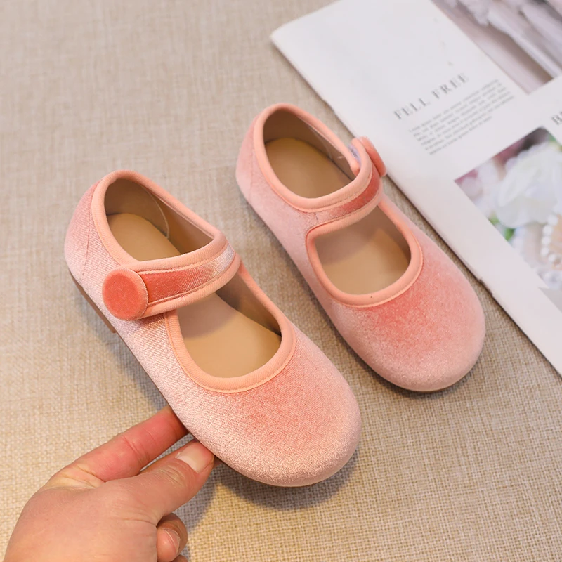 Children Girls Princess Shoes Kids Loafer Velvet Solid Casual Single Shoes Soft Slip-on Party Dance Shoes First Walker for Baby