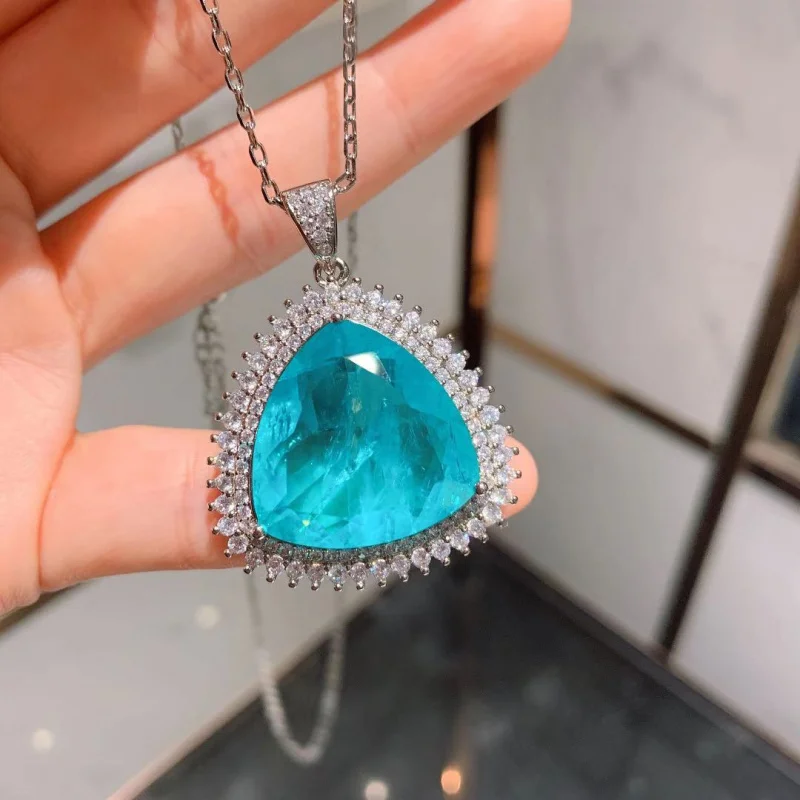 European and American retro-style fashionable ocean blue large triangular pendant necklace for women