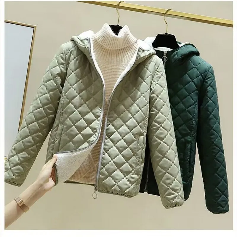 2023 New Lightweight Hooded Down Cotton Women Wear Fashion Short Coat  Autumn Winter Cotton-Padded Jacket Female Black