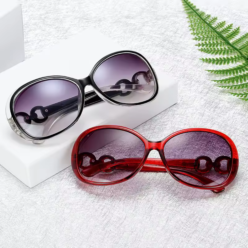 Luxury Sunglasses for Women Brand Design Full Star Sun Glasses Female Mirror Retro Square Ladies Eyewear UV400 Driving Shopping - Image 3