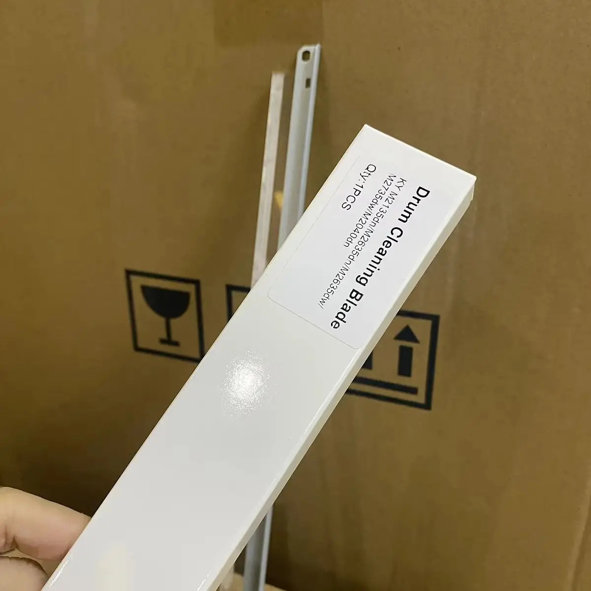 

5PCS DK1150 Drum Cleaning Blade for Kyocera Mita ECOSYS P2235 P2335 M2040 M2135 M2235 M2540 M2635 M2640 M2735