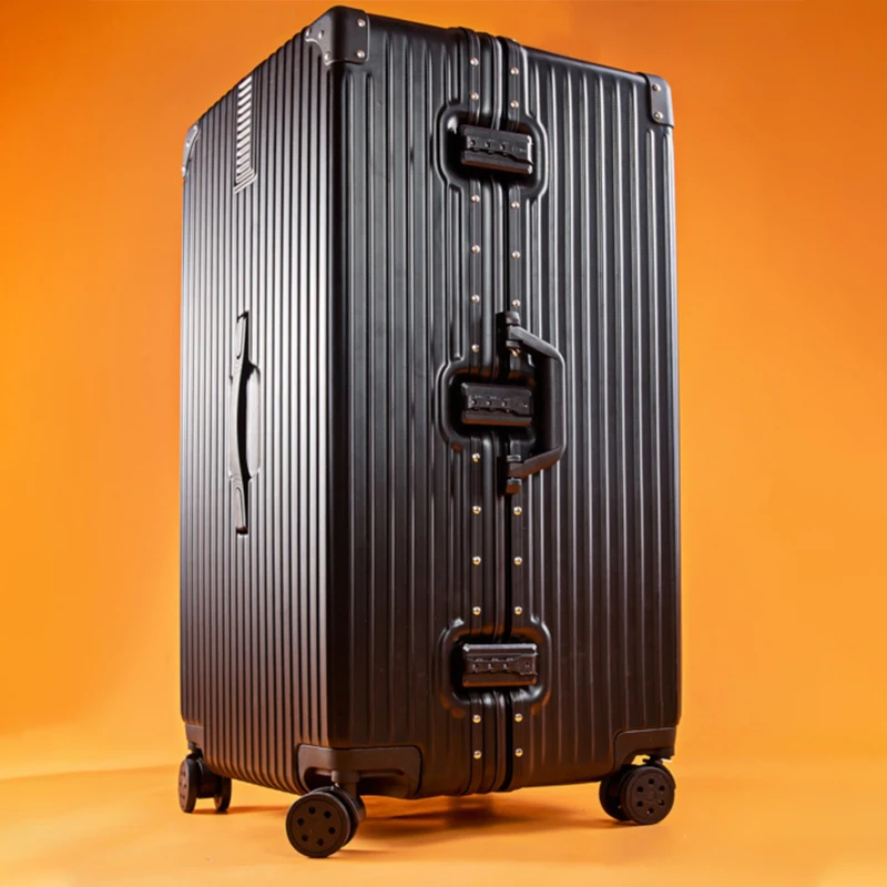 Thumbnail 3 - #3 Hard Shell Suitcases Sale