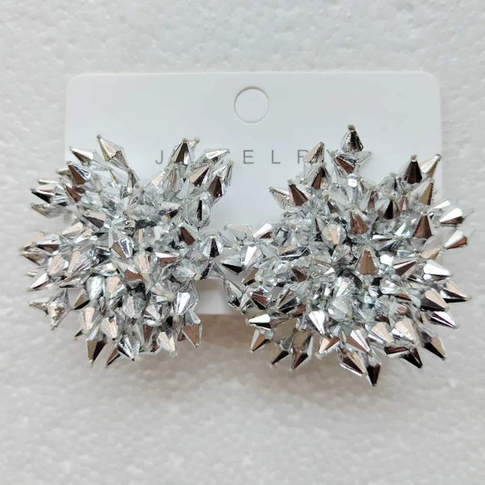 1Pair New Exaggerated Explosion Earrings High End Plastic Ear Jewelry Flower Tassel Earrings Beads Earrings