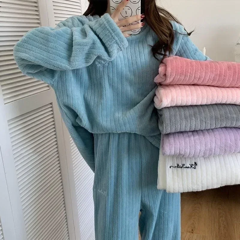 

Solid round neck simple coral fleece pajamas for women winter warm velvet casual loose pullover + long pants 2pcs Pajama sets