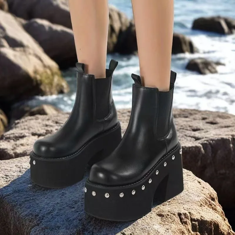 

Женские ботильоны, трендовые черные короткие ботинки на платформе, осенние кожаные туфли для вечеринок в готическом стиле в стиле панк, женские большие размеры 43