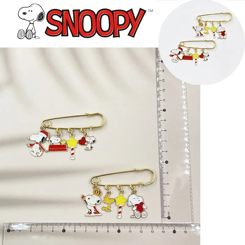 Snoopy Brooch Alloy Tide Personality Cartoon Anime Puppy Metal Badge Couple Bag Lapel Pin Jewelry Gift Comic Related Products