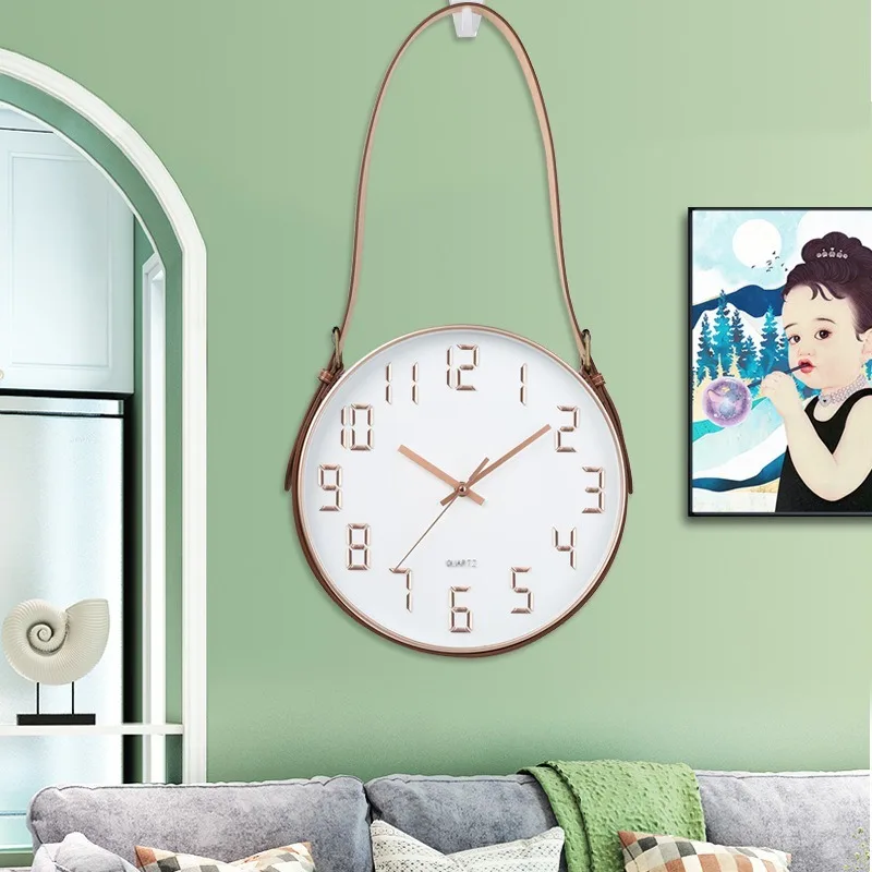 Creative Hanging Leather Belt Clock 12-inch Decorative Quartz Wall Clock Simple Wall Hangings Living Room Bedroom Silent Watch