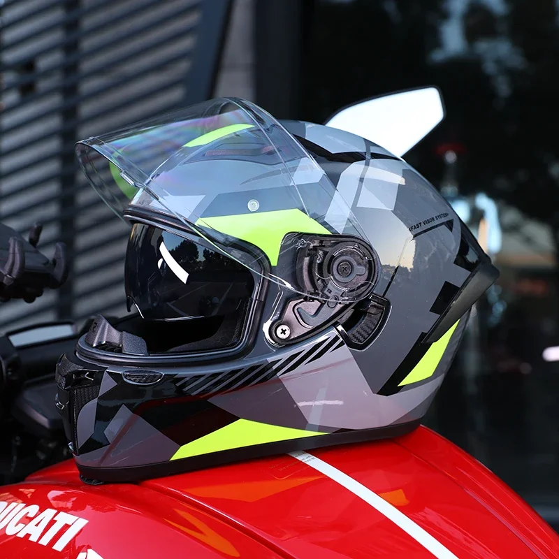 Männer Motorrad Helm DOT Genehmigt Integralhelme Outdoor Radfahren Crash Motorrad Helm Doppel Sonnenblende capacetes de moto