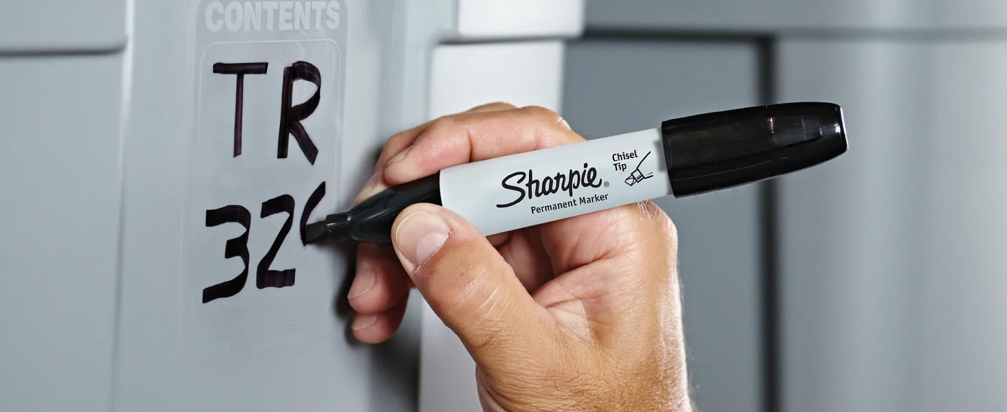 chisel tip sharpie permanent marker label plastic bin garage basement storage organize write best