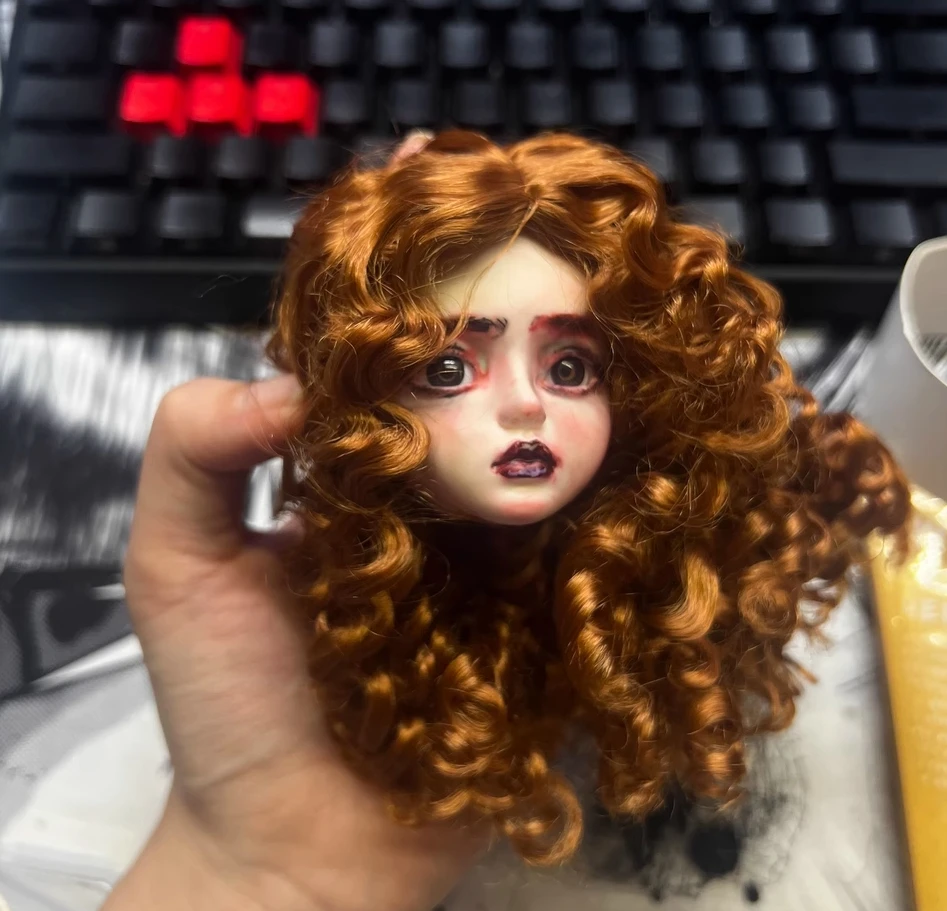 D09-P724 kinderen handgemaakt speelgoed 1/3 1/4 oom pop BJD/SD pop pruik roze goud Imitatie mohair pruik vintage klein krullend haar
