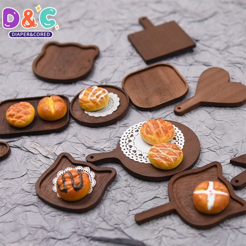 1Pcs Clay Doll House Decoration Mini Scene 6 Points BJD Food Play Dessert Miniature Walnut Tray Miniature Model