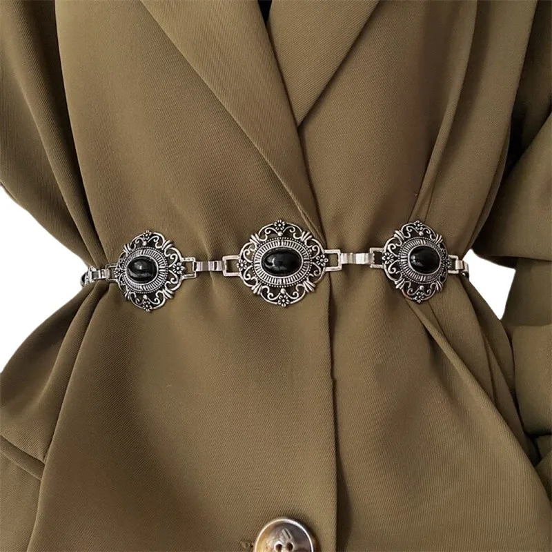 ريترو ستايل المرأة سلسلة الخصر المعدنية الملحقات الزخرفية دائرة منحوتة حزام على شكل سلسلة اكسسوارات عالية الطراز
