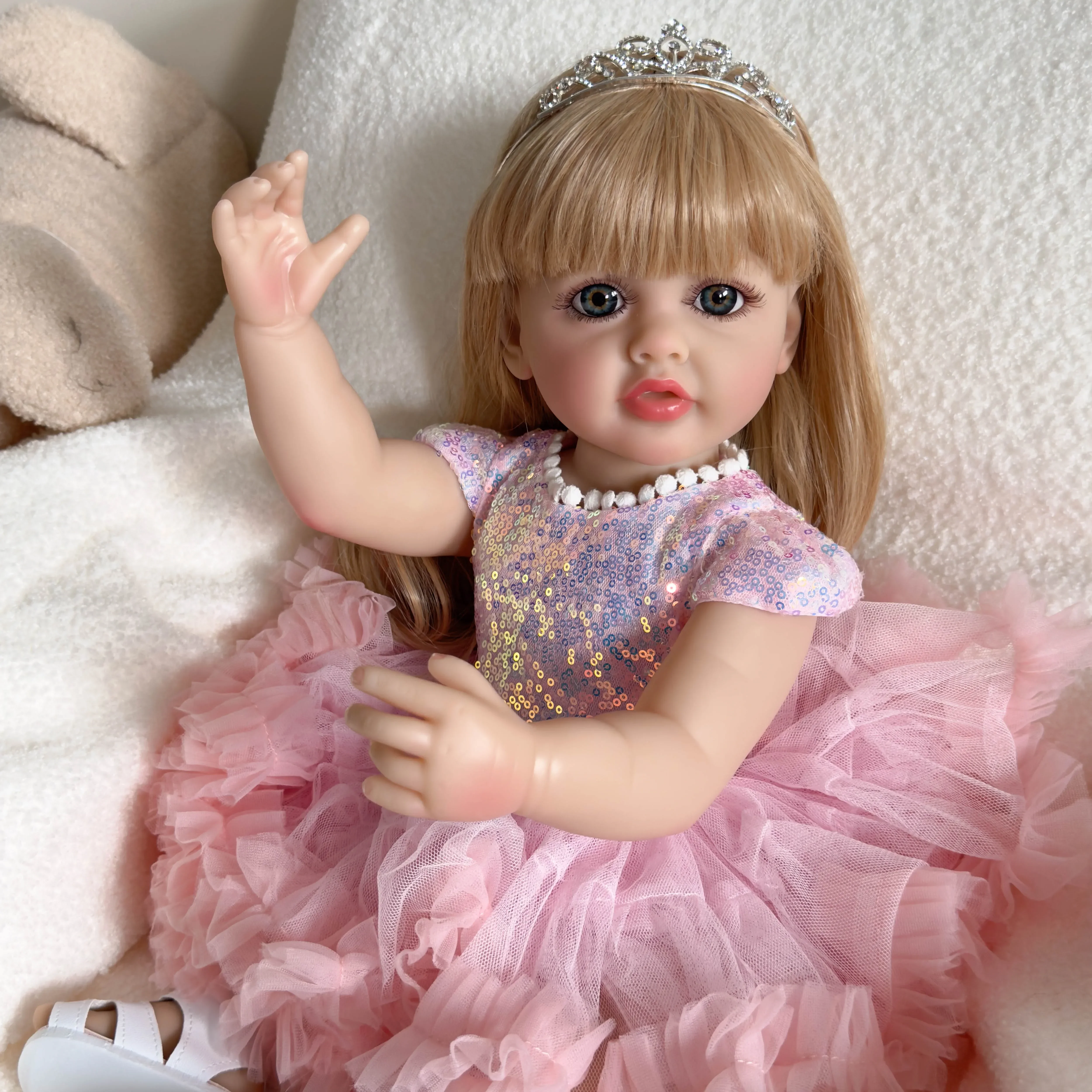 55CM Betty Full Body Soft Silicone Vinyl Reborn Toddler Girl  Pretty Princess Lifelike Baby Doll for festival Gift