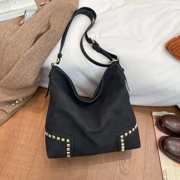 

Новая модная женская сумка-тоут 2026 года: элитная, вместительная, для работы и повседневного использования, на плечо и через плечо