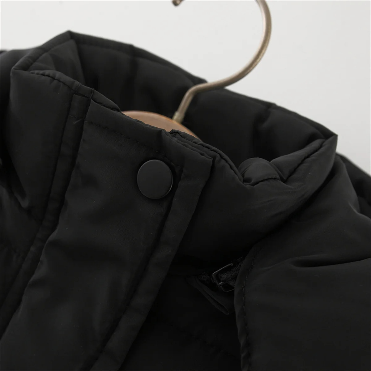 Winter Baby jacke, lässig gepolsterter Baumwoll-Kapuzen reiß verschluss, tägliche minimalist ische warme Weste für Kinder von 0-3 Jahren