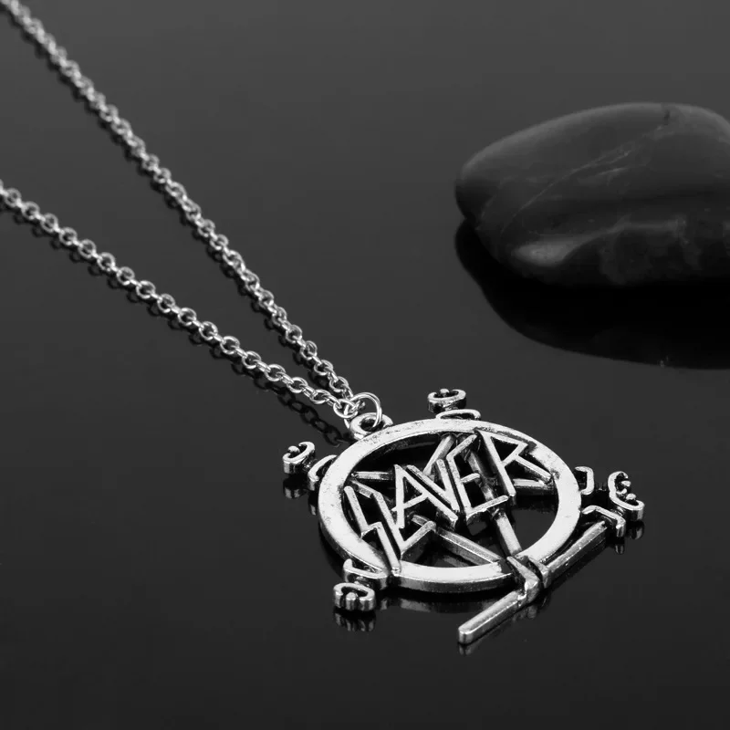 Colar com pingente de logotipo Slayer, chaveiro de liga, banda de metal de velocidade europeia e americana