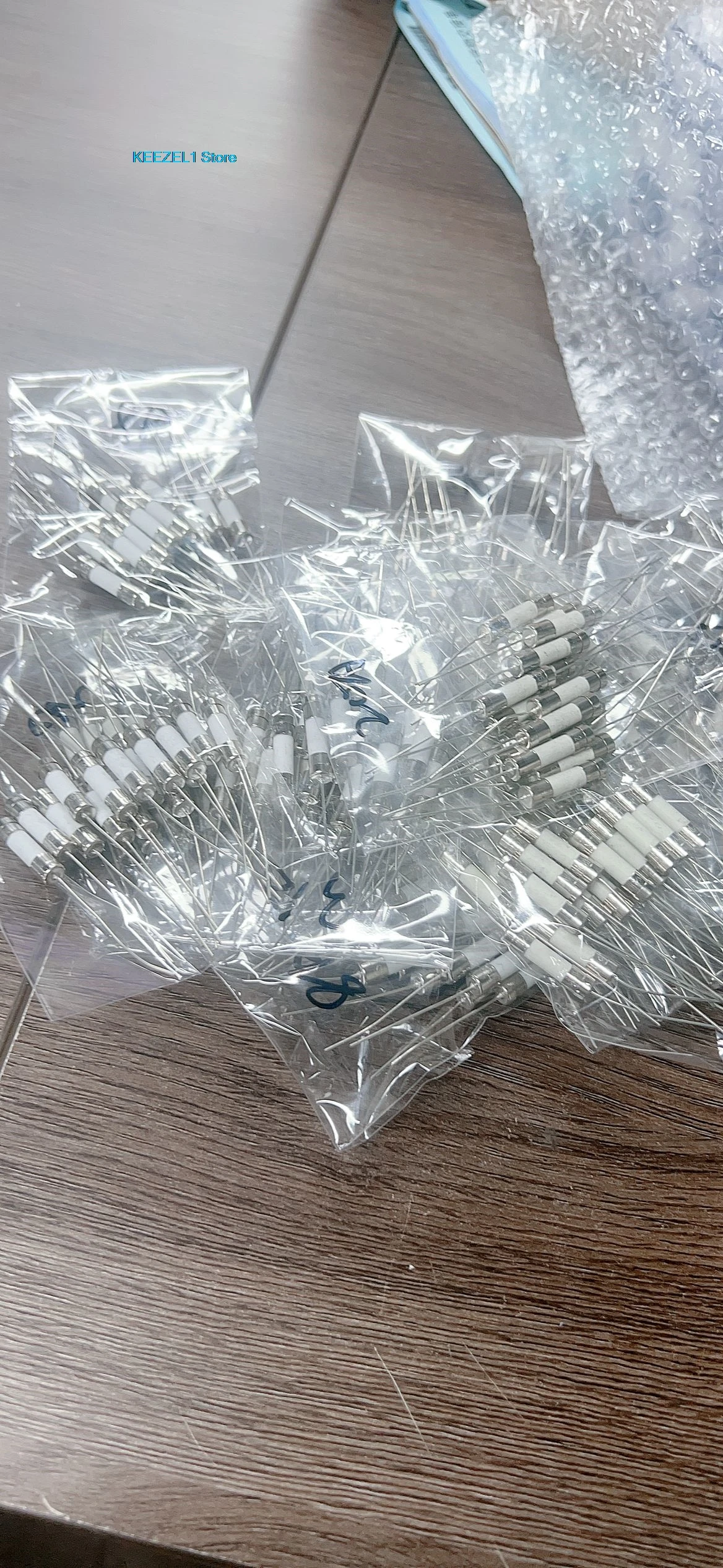 10A 15A 20A 30A/6.3/8/12 A 250V air conditioning TV with pins ceramic fuse wire 6 * 30   T A T   50PCS -1lot