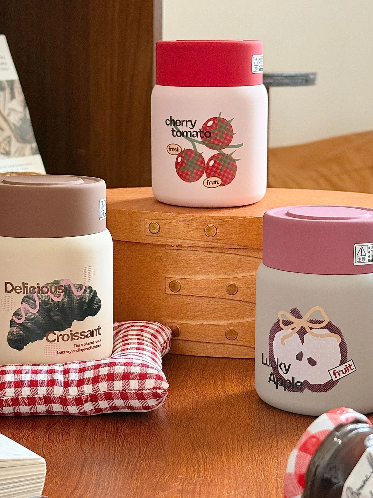 

Portable ket Cerc Inner Stainl Steel Insulated Water Bottle Fruit Preservation Children's Sports Drinkware