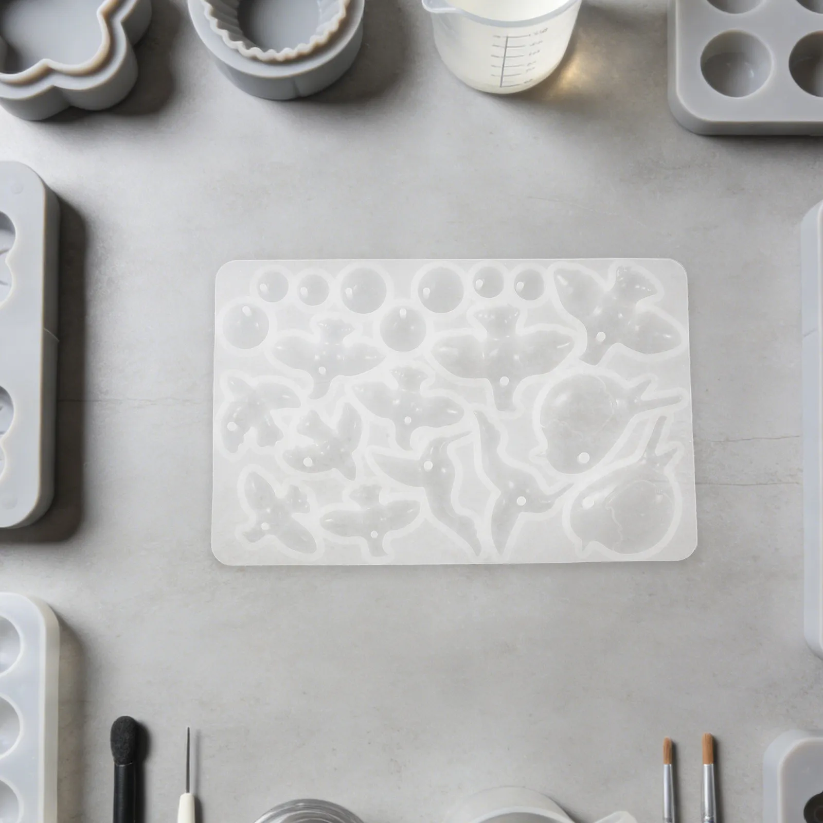 

Набор из 3 силиконовых форм для подвесок «Голубь мира» с отверстием для изготовления украшений из смолы, кулонов-голубей, а также для литья на цепочки и брелоки