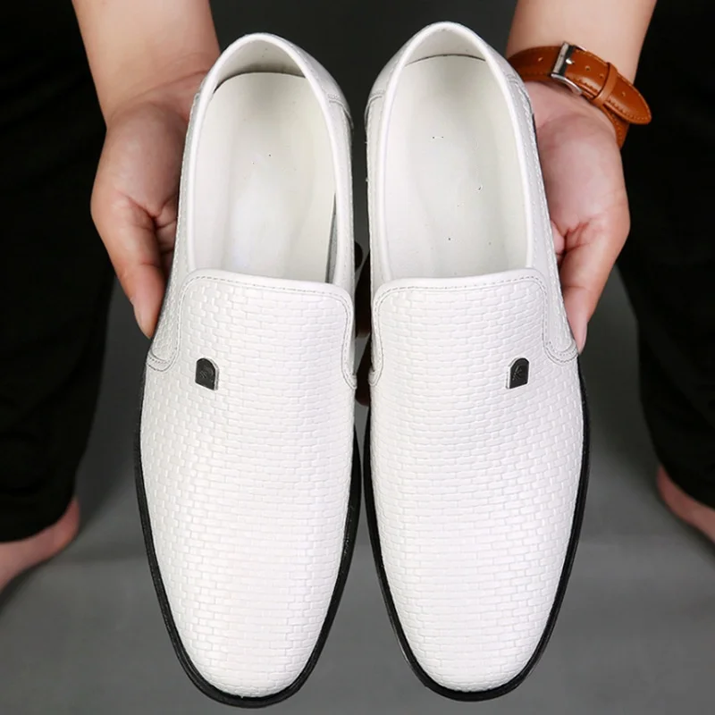 Men Shoes Summer Hollow Breathable Oxfords Man Casual Shoes Slip on Formal Dress Shoes for Man Spring Men Loafers Leather