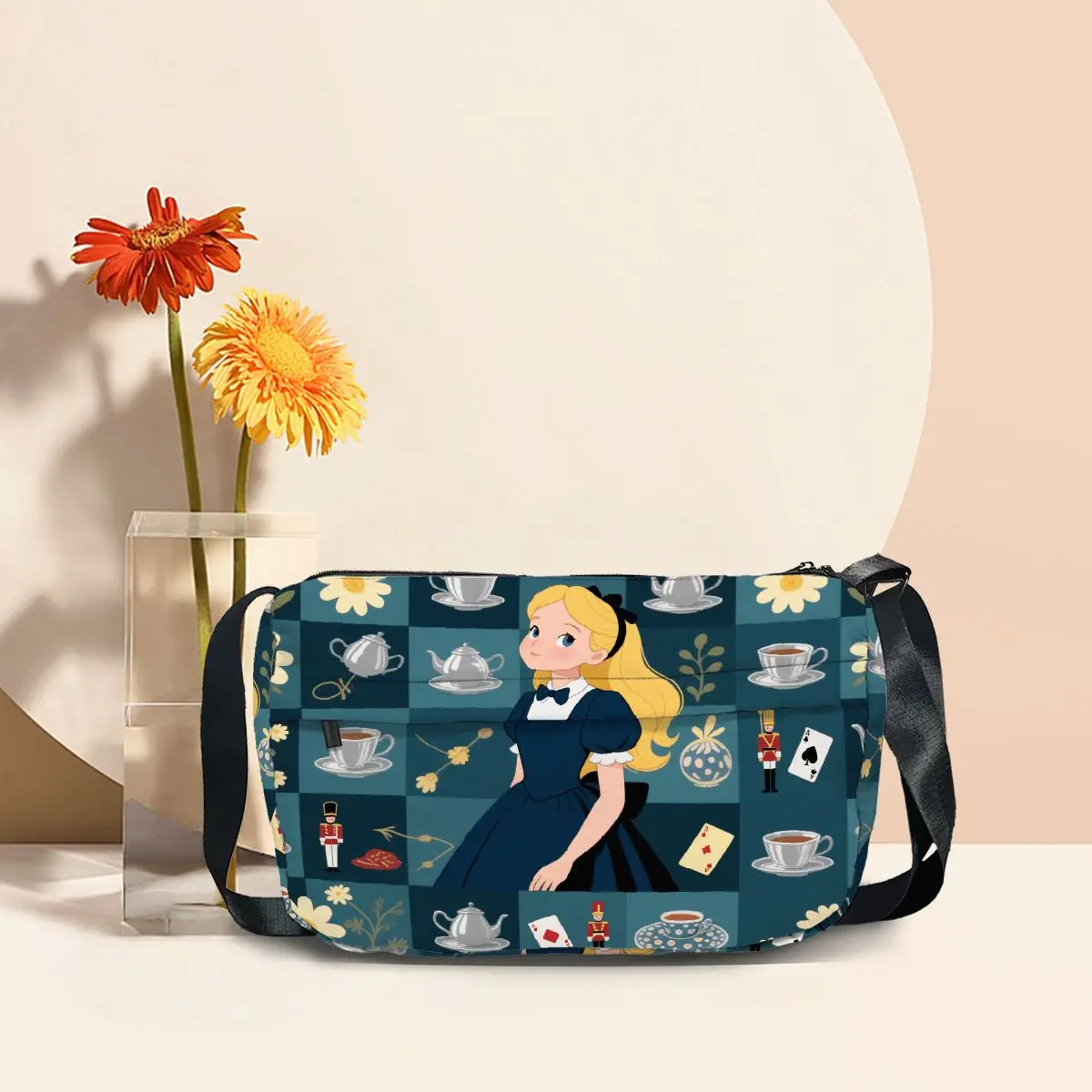 

Disney, shoulder bag, crossbody bag, Alice's Adventures in Wonderland print, cute, casual, retro, stylish, portable,,gift