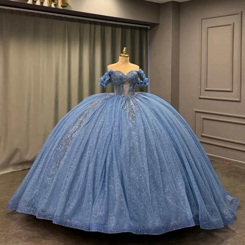 

Блестящее платье для квинсеаньеры синего цвета с открытыми плечами, с кристаллами и цветочным декором, длинный шлейф, Vestido De 15 Quinceanera, на заказ