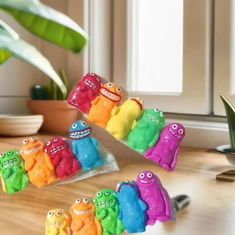 5個セットのスクイーズ可能な粘土人形モンスター：ストレス軽減、癒し系音楽玩具で軽やかな楽しみを