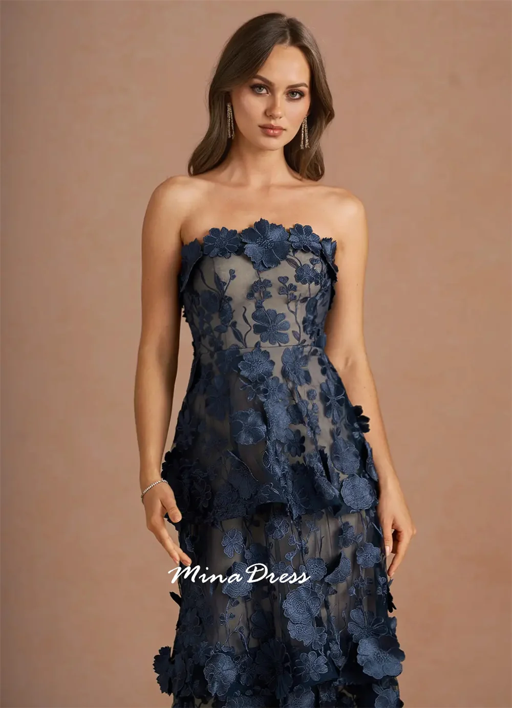Abiti da sera da donna di lusso Mina Level per occasioni speciali Abito con spalla sottile rimovibile personalizzato con fiori a corsetto