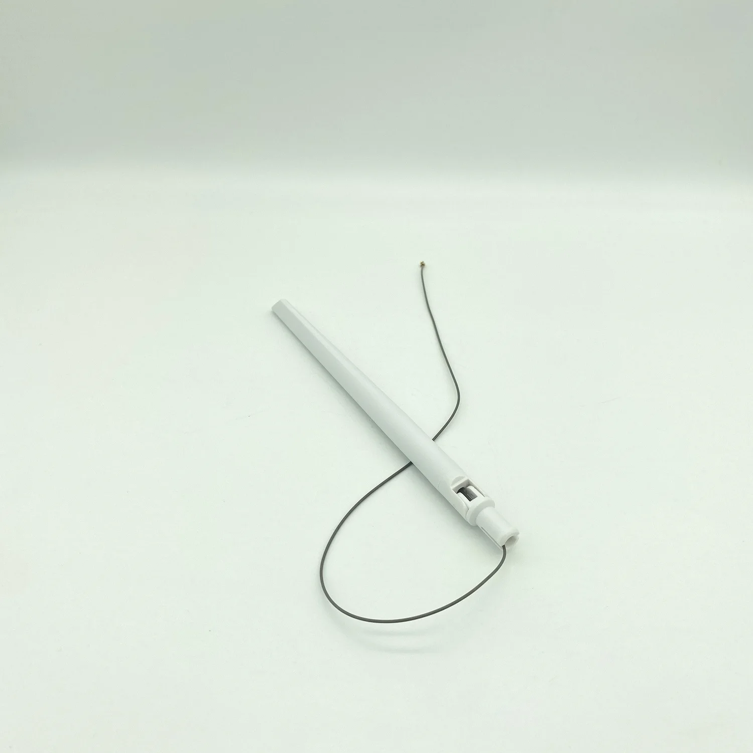 IP Camera White Plastic Shell 5DB 2.4G WiFi Integrated Antenna