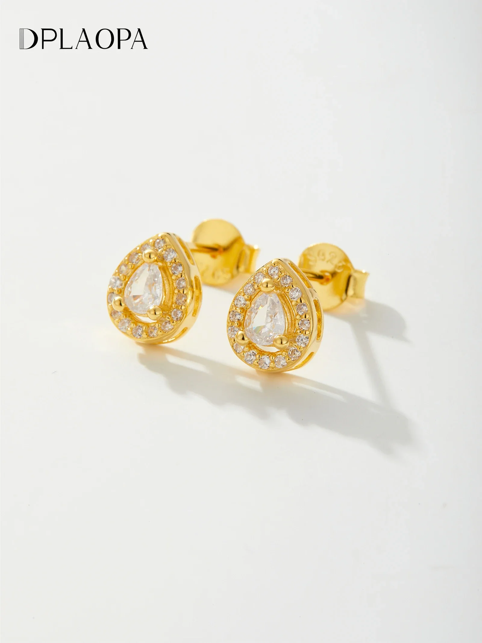 

Серьги-гвоздики DPLAOPA из стерлингового серебра 925 пробы с геометрическим цирконом, роскошные ювелирные украшения для свадьбы, годовщины, вечеринки