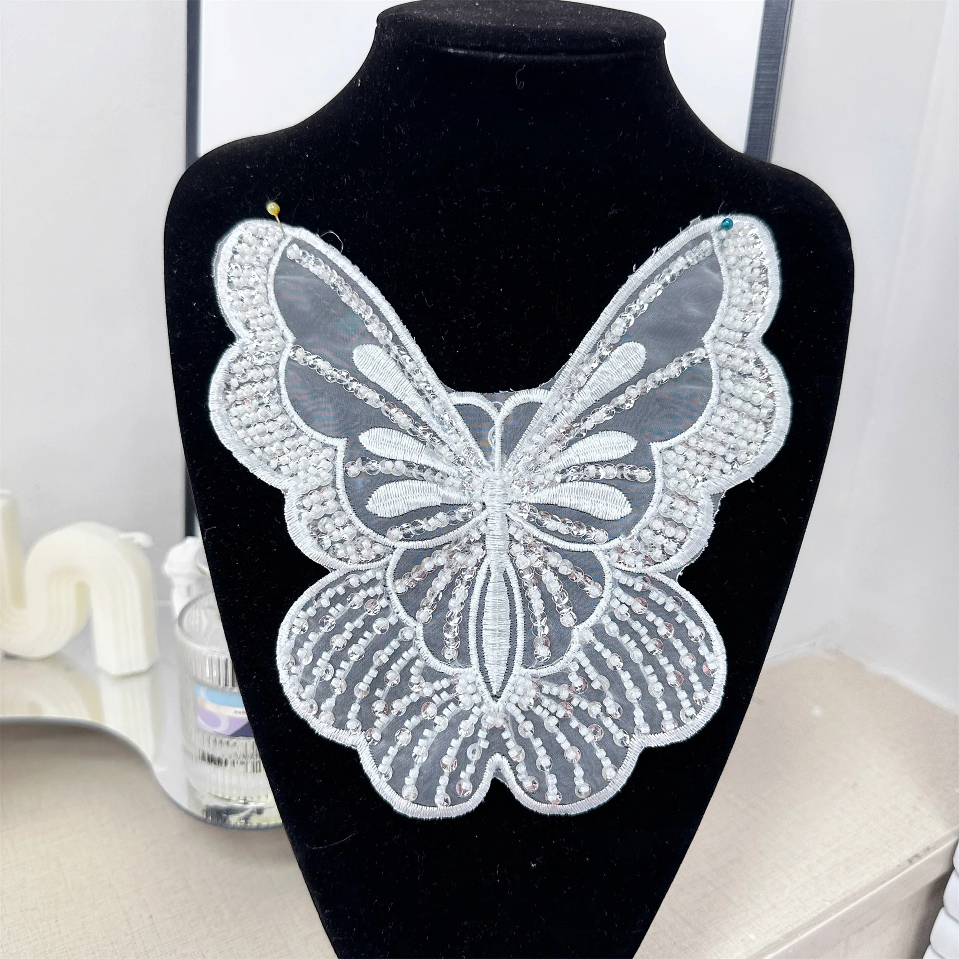 

New embroidered beads lace lace big butterfly cloth patch DIY dress skirt patch appliqué accessories