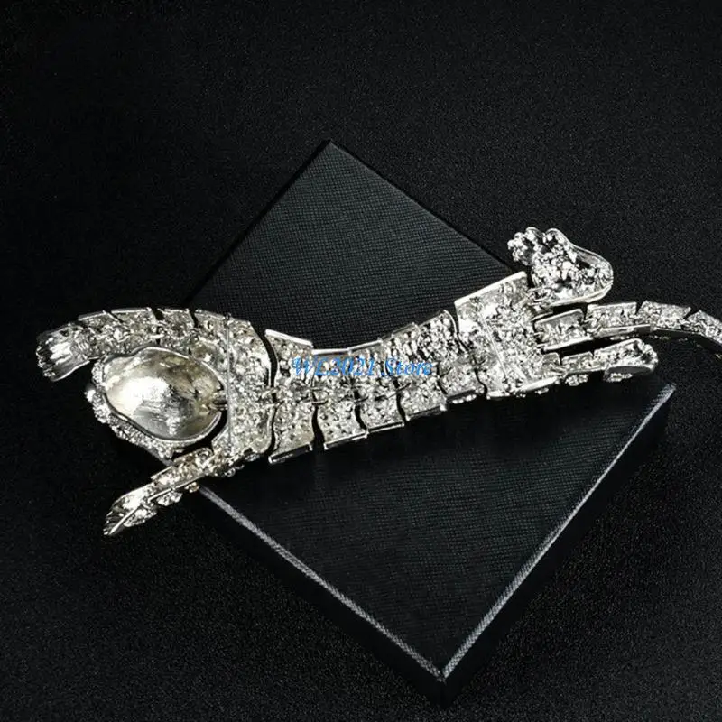 

G5GC Silver Gold Color Brooch Winter Fashion Jewelry Beautiful Wedding Pin Women And Men Accessories Gift