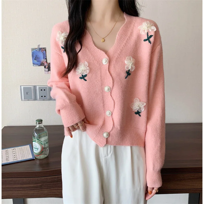 2025 جديد الحلو ثلاثي الأبعاد الزهور مطرز سترة مشغولة من الصوف الإناث لينة شمعي تخفيض العمر الخريف سترة معطف الإناث