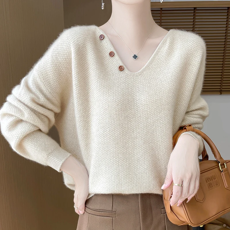 

New 100% pure wool in autumn and winter Korean version of lazy wind senior loose V-neck slim female pullover knitted bottoming s