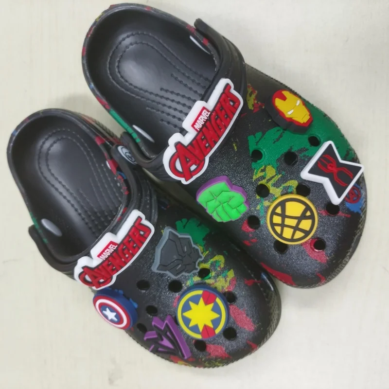 

Cartoon Cave Shoes Outdoor Non Slip And Wear Resistant Baotou Sandals Two Wear Beach Fashion Slippers For Men Women 2025 Summer