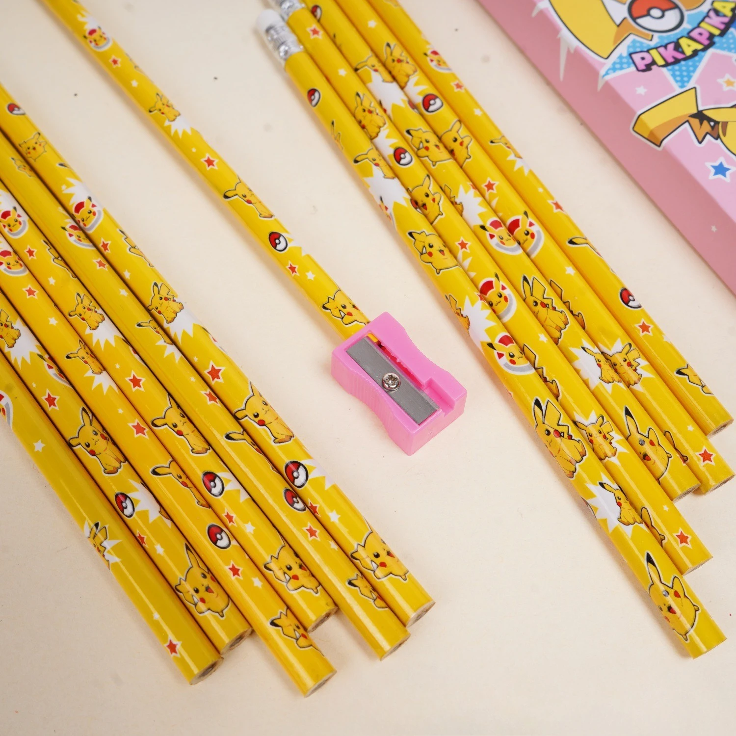 12pcs/set Cool Cartoon Pikaahu - Anime Cosplay Drawing ulasan dan harga