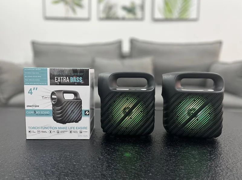 GTS-1525 Hot Selling Cheap Outdoor Wireless Flashlight Audio Mobile Portable LED Color Lights Bluetooth Speaker