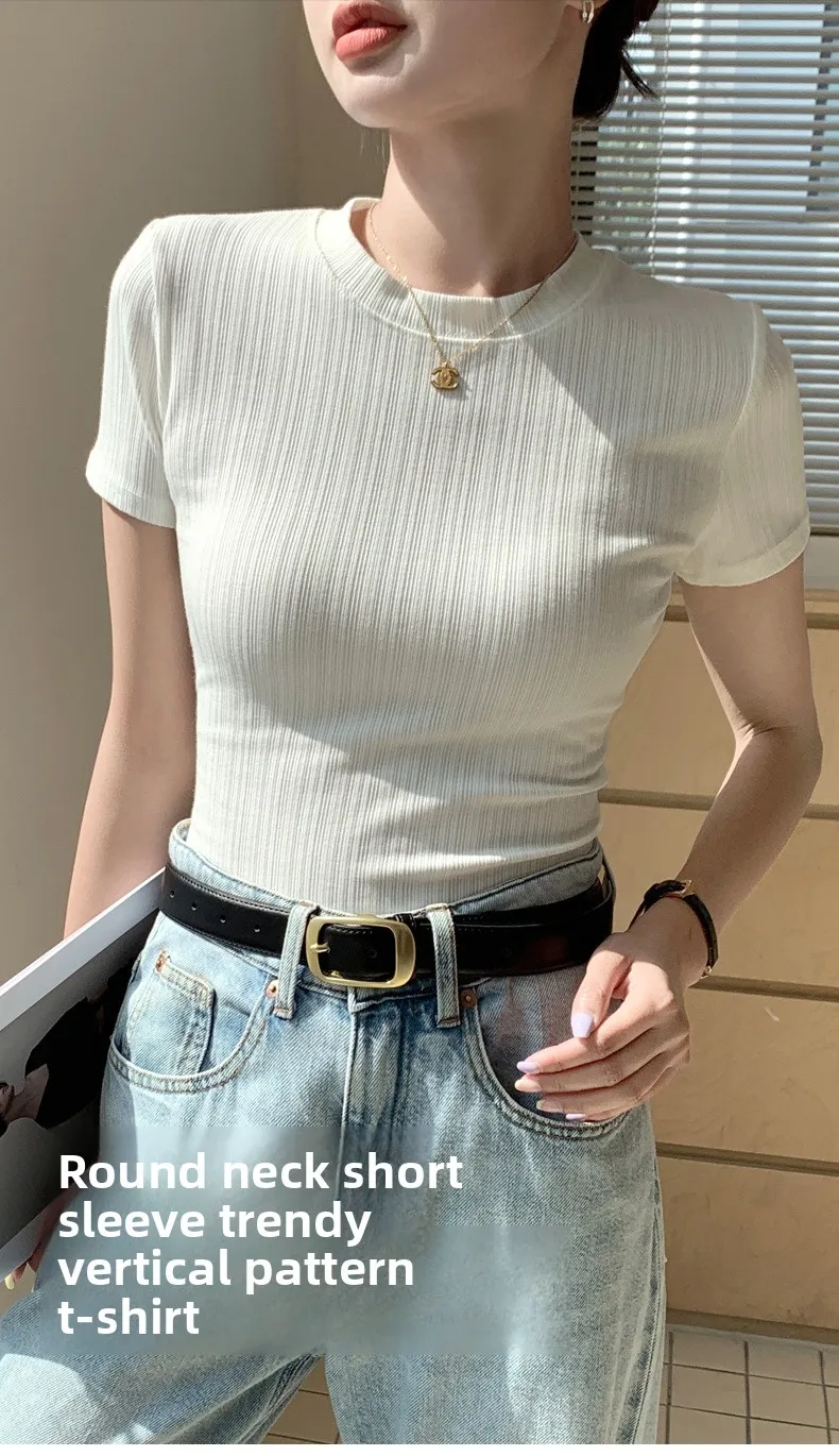Sommerliches neues Damen-Rundhals-T-Shirt, gestricktes Kurzarm-Oberteil, lässiges Allround-T-Shirt, gestreiftes Basic-Shirt, schmal geschnitten, atmungsaktiv – Detail 1