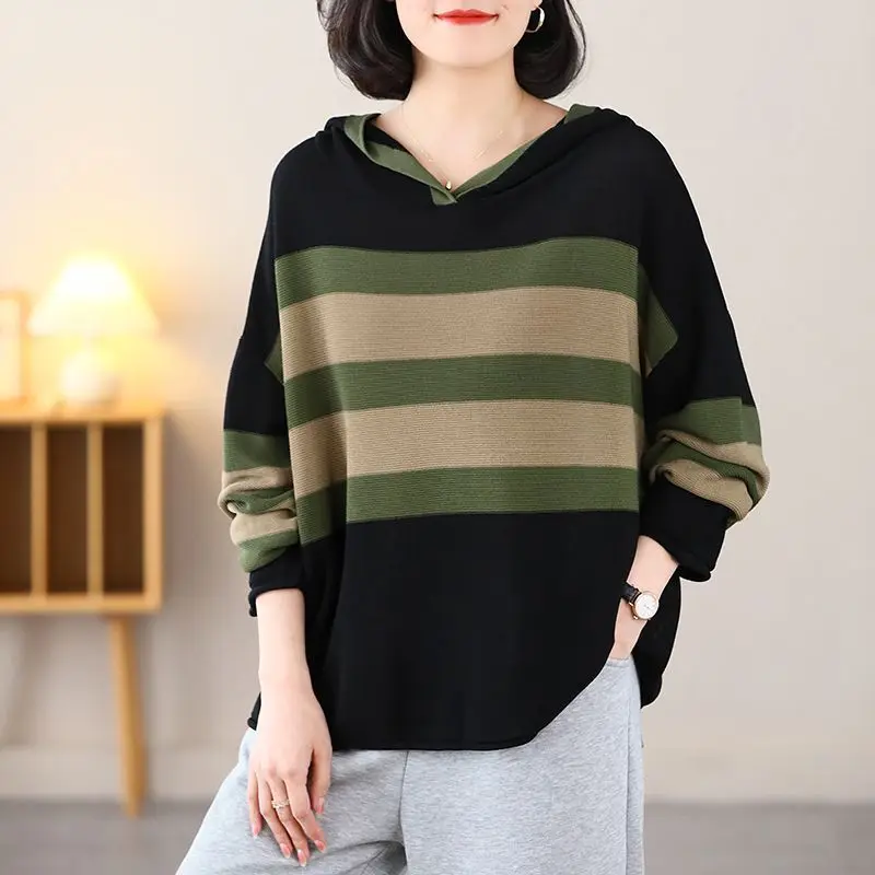 Women Autumn Simplicity Loose Large Size Striped O-neck Long Sleeve Hooded Knitwear Women Clothes Fashion All-match Trend Tops