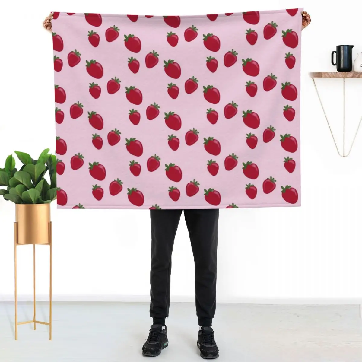 Strawberries Throw Blanket Decorative Throw Vintage Hairy Stuffeds Cute Plaid Sleeping Bag Blankets