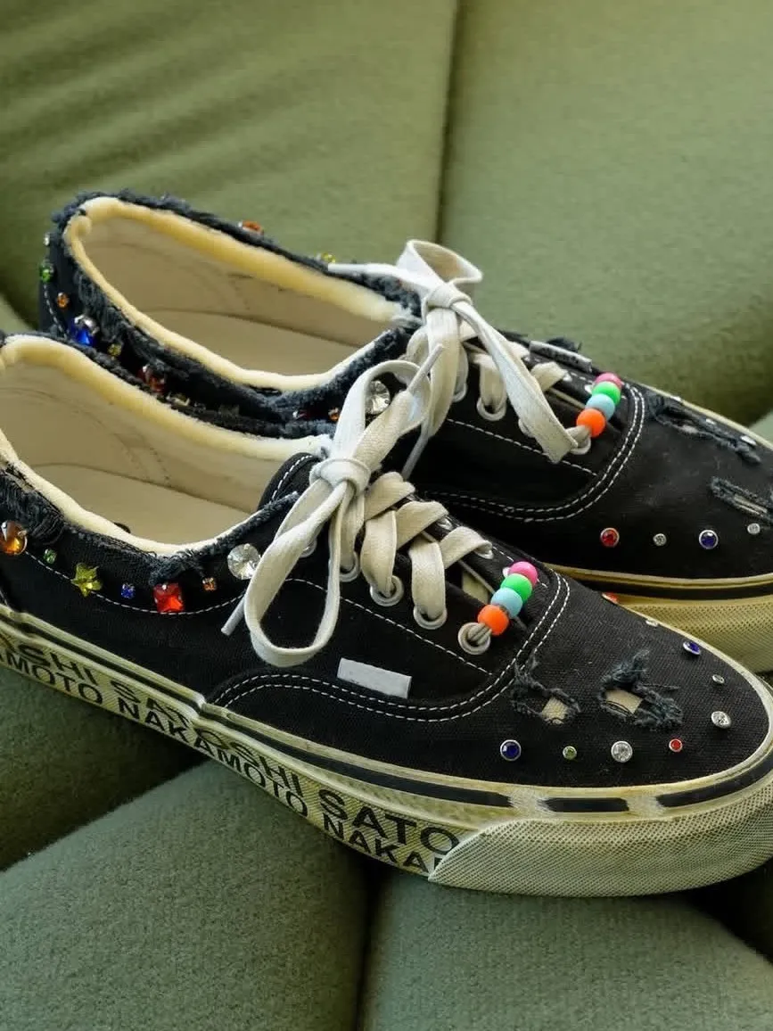 Street Style Punk Rivet Worn-out Low-top Casual Canvas Shoes Men's Skateboarding Shoes Fashionable Leisure Footwear