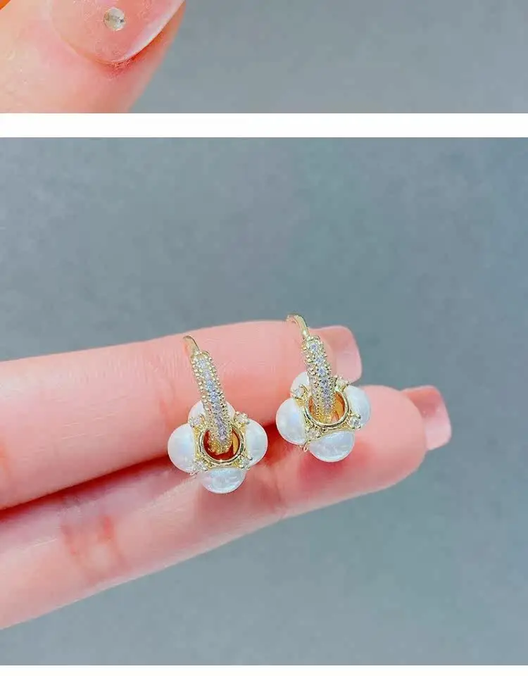Neues Design, luxuriöser, mikropavébesetzter Zirkon-Ohrring mit Goldfarbenem Verschluss und künstlichem Perlenanhänger für Damen, vielseitiges Schmuck-Accessoire – Detail 10