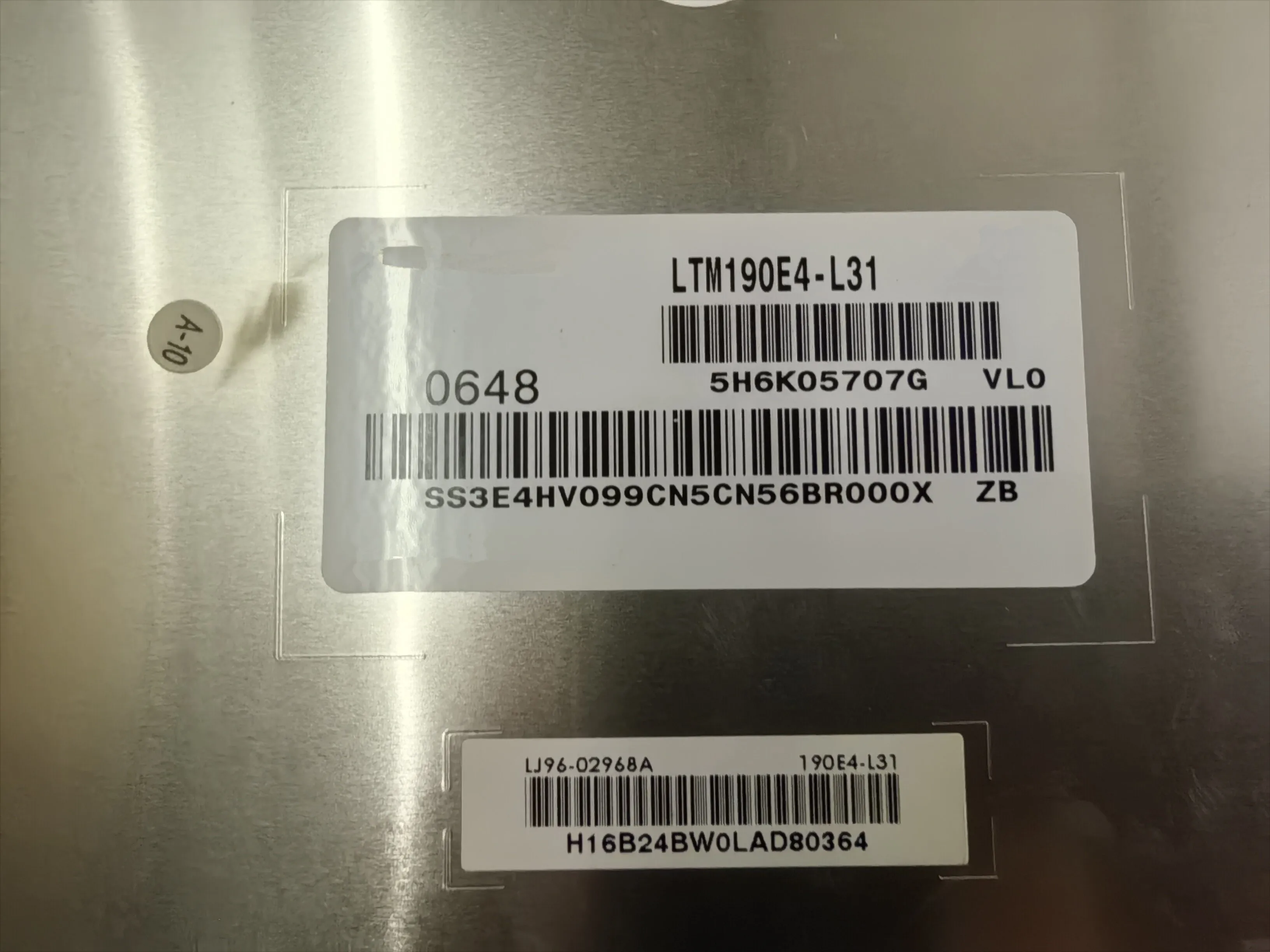Original LTM190E4-L31 19 inch industrial screen LTM190E4-L32 LTM190E4-L01 LTM190E4-L02 LTM190E4-L03 LTM190E4-L04 LTM190E4-L21